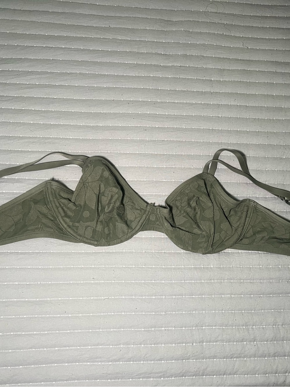 Aerie Underwire Olive Green Lace Wired Bra - Women Intimates